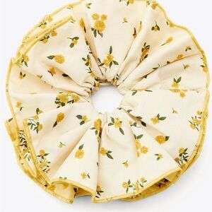 ZARA FLORAL MAXI SCRUNCHIE